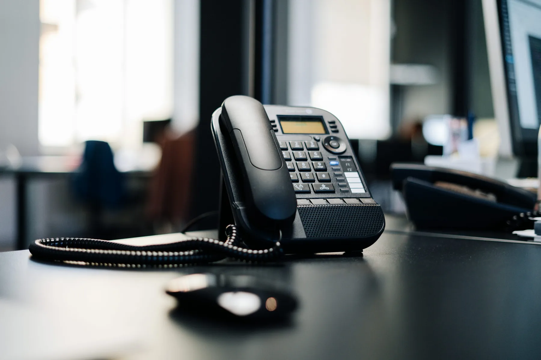 บริการติดตั้งระบบตู้สาขาโทรศัพท์ IP PBX & โทรศัพท์ IP Phone สำนักงาน